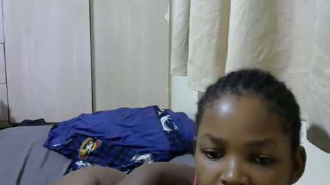 Snapshot of misty_shee chatting on 27, 2, 2025 misty_shee online show from 27, 2, 2025