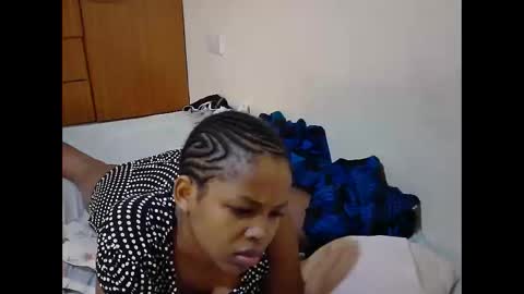 Snapshot of misty_shee chatting on 11, 9, 2025 misty_shee online show from 11, 9, 2025