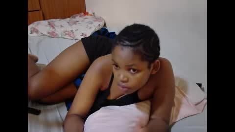 Snapshot of misty_shee chatting on 19, 9, 2025 misty_shee online show from 19, 9, 2025