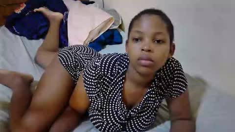 Snapshot of misty_shee chatting on 25, 9, 2025 misty_shee online show from 25, 9, 2025