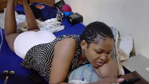 Snapshot of misty_shee chatting on 29, 9, 2025 misty_shee online show from 29, 9, 2025
