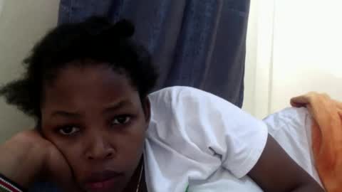 Snapshot of misty_shee chatting on 5, 10, 2025 misty_shee online show from 5, 10, 2025