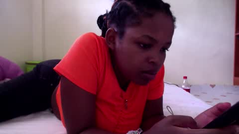 Snapshot of misty_shee chatting on 8, 10, 2025 misty_shee online show from 8, 10, 2025