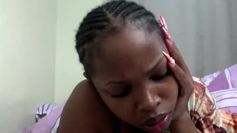 Snapshot of misty_shee chatting on 22, 12, 2025 misty_shee online show from 22, 12, 2025