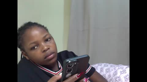 Snapshot of misty_shee chatting on 12, 1, 2026 misty_shee online show from 12, 1, 2026