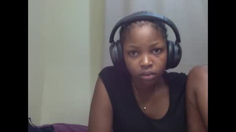 Snapshot of misty_shee chatting on 17, 1, 2026 misty_shee online show from 17, 1, 2026