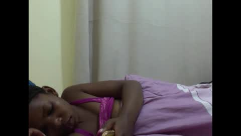 misty_shee online show from 9, 3, 2026