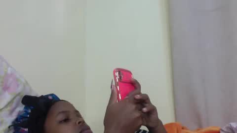 Snapshot of misty_shee chatting on 4, 7, 2026 misty_shee online show from 4, 7, 2026