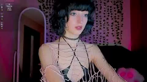 Misty  -  mistymarlow online show from 21, 6, 2026