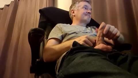 Snapshot of mitchoxxford chatting on 2, 3, 2026 mitchoxxford online show from 2, 3, 2026