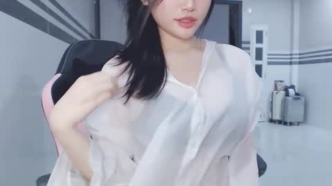 Snapshot of miu_cute chatting on 14, 4, 2026 miu_cute online show from 14, 4, 2026