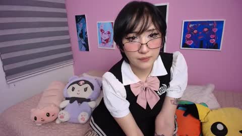  Miwa Violet  online show from 18, 9, 2025
