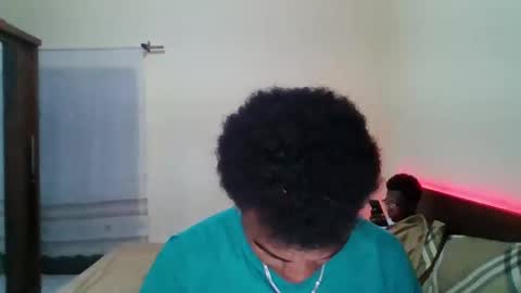 mixedboy_sexy online show from 14, 10, 2025