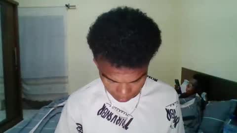 mixedboy_sexy online show from 21, 10, 2025