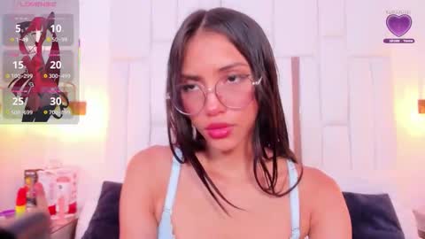 Snapshot of miyu_lu chatting on 29, 10, 2025 Miyu online show from 29, 10, 2025