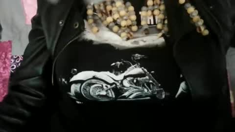 Snapshot of miztrezk chatting on 25, 2, 2026 miztrezk online show from 25, 2, 2026