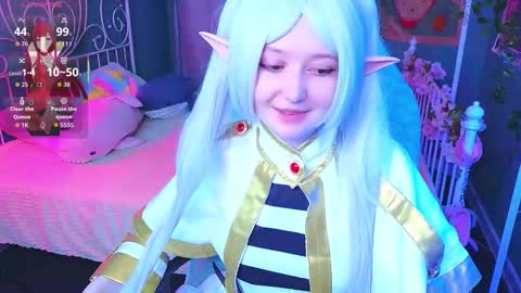 Snapshot of mizukinoyoru chatting on 12, 9, 2025 Mizuki online show from 12, 9, 2025