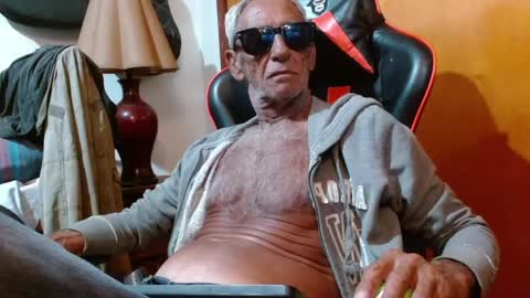 Snapshot of mjmadurengue chatting on 7, 1, 2025 Mario jose online show from 7, 1, 2025