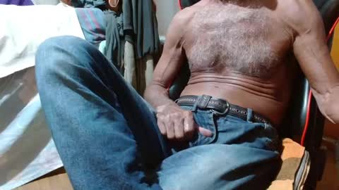 Snapshot of mjmadurengue chatting on 14, 1, 2025 Mario jose online show from 14, 1, 2025