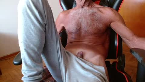 Snapshot of mjmadurengue chatting on 9, 4, 2026 Mario jose online show from 9, 4, 2026