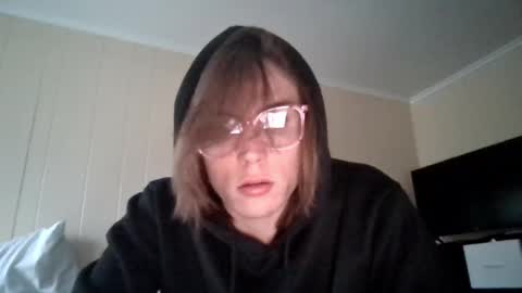 Snapshot of mjmcorppro chatting on 24, 9, 2025 MJ Moore online show from 24, 9, 2025