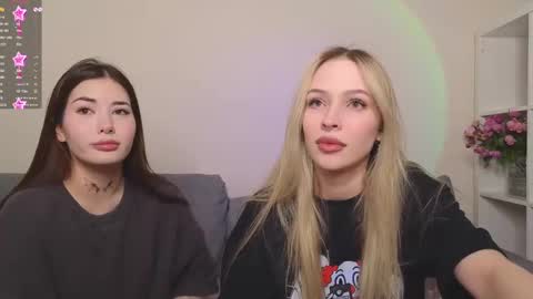 Snapshot of mmkakpoxyi22 chatting on 16, 12, 2024 alice and ray online show from 16, 12, 2024