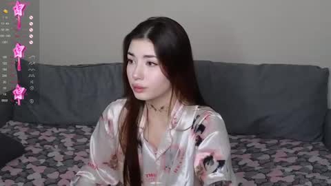 Snapshot of mmkakpoxyi22 chatting on 20, 12, 2024 alice and ray online show from 20, 12, 2024