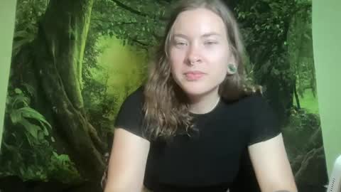 Snapshot of mo0n_goddess chatting on 13, 6, 2026 Misty online show from 13, 6, 2026