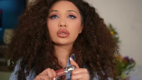 Snapshot of moan_4_you chatting on 21, 4, 2026 Ruxxx online show from 21, 4, 2026