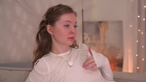 moan_elisa online show from 24, 2, 2026