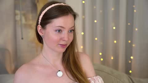 Snapshot of moan_elisa chatting on 2, 5, 2026 moan_elisa online show from 2, 5, 2026