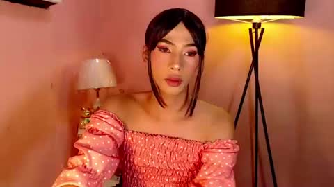 Mocha Locca  online show from 30, 1, 2025