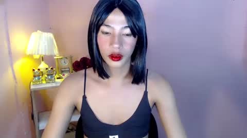 Mocha Locca  online show from 11, 2, 2025