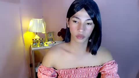 Mocha Locca  online show from 2, 3, 2025
