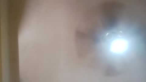 Snapshot of modelo_web18 chatting on 1, 3, 2026 camilo online show from 1, 3, 2026