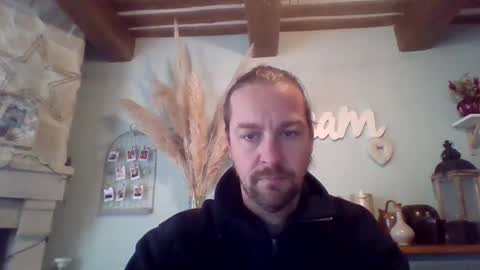 Julien online show from 10, 2, 2025