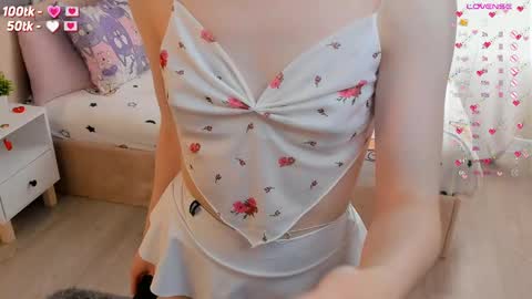 Snapshot of moirebroady chatting on 14, 2, 2025 Laura online show from 14, 2, 2025