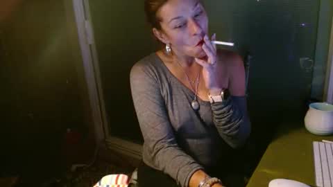 MoistKnickers69 online show from 24, 9, 2025