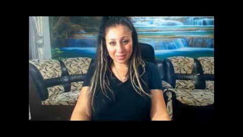 moistmady online show from 10, 10, 2025