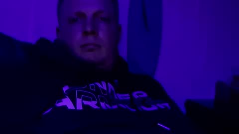 Snapshot of mojozz chatting on 28, 4, 2026 LookinForFun online show from 28, 4, 2026