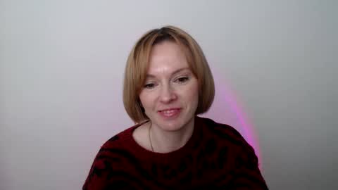 mollilove online show from 30, 4, 2026