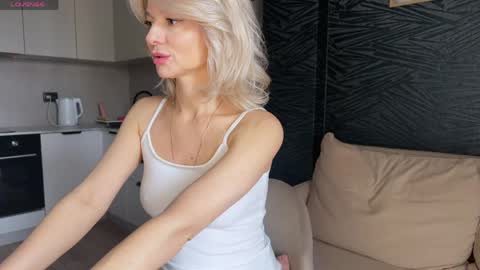 Molly online show from 11, 4, 2026