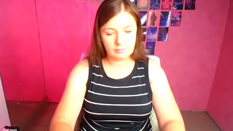 Molly online show from 8, 8, 2026