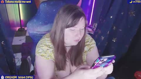 molly_moons online show from 23, 10, 2025