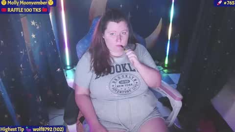 molly_moons online show from 22, 11, 2025