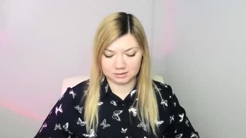 Molly online show from 17, 1, 2025