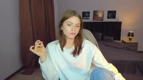 Snapshot of mollydangerous chatting on 19, 12, 2024 Taisha online show from 19, 12, 2024