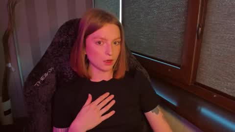 Snapshot of mollydangerous chatting on 2, 10, 2025 Taisha online show from 2, 10, 2025