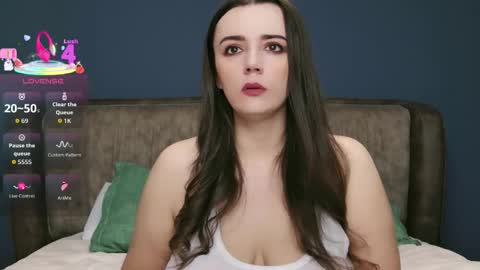 Molly online show from 30, 10, 2025