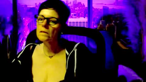 MollySun Nina Randmann online show from 13, 5, 2026
